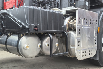 �������ó� ����KL�ؿ� 490���� 6X4 ǣ����(440����)ͼƬ