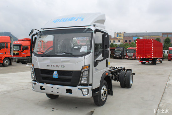 ����HOWO�Ῠ���� 4.15�׵��Ŵ��綯��դʽ�Ῠ ����ʱ��140.41kWh