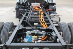 重汽HOWO轻卡悍将 4.15米单排纯电动仓栅式轻卡 宁德时代140.41kWh