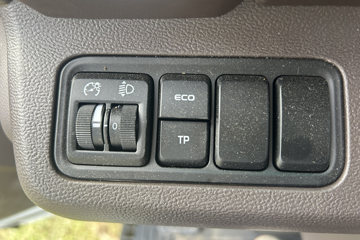 Զ�� ����H8M ���˰� 4X2 4.02�׵��ż״����ʽ���̻�϶�����س� �˹���21.02kWhͼƬ