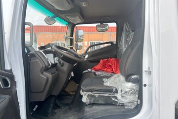 Զ�� ����H8M ���˰� 4X2 4.02�׵��ż״����ʽ���̻�϶�����س� �˹���21.02kWhͼƬ