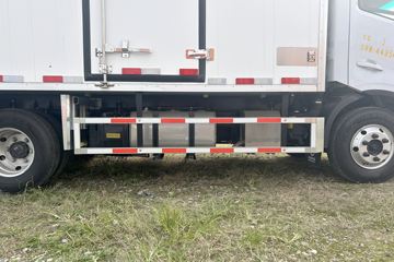 Զ�� ����H8M ���˰� 4X2 4.02�׵��ż״����ʽ���̻�϶�����س� �˹���21.02kWhͼƬ