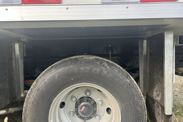 Զ�� ����H8M ���˰� 4X2 4.02�׵��ż״����ʽ���̻�϶�����س� �˹���21.02kWhͼƬ