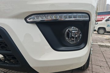 ���� ����M1 ������ 1.6L 105���� CNG 3.3�׵�������΢��ͼƬ