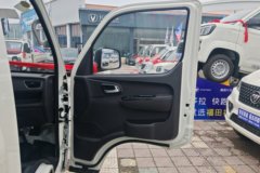 福田 祥菱M1 豪华型 1.6L 105马力 CNG 3.3米单排栏板微卡