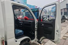 福田 祥菱M1 豪华型 1.6L 105马力 CNG 3.3米单排栏板微卡