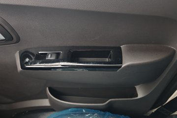 ���� ����M1 ������ 1.6L 105���� CNG 3.3�׵�������΢��ͼƬ