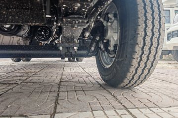 ���� ����M1 ������ 1.6L 105���� CNG 3.3�׵�������΢��ͼƬ