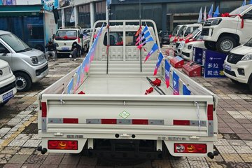 ���� ����M1 ������ 1.6L 105���� CNG 3.3�׵�������΢��ͼƬ