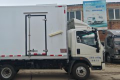 重汽HOWO统帅 4x2 4.08米单排纯电动冷藏车 140.41kWh