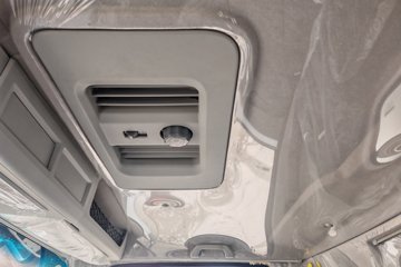 ����HOWOͳ˧ 4x2 4.08�׵��Ŵ��綯��س� 140.41kWhͼƬ