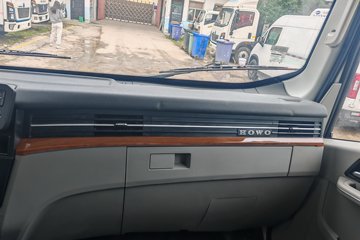 ����HOWOͳ˧ 4x2 4.08�׵��Ŵ��綯��س� 140.41kWhͼƬ