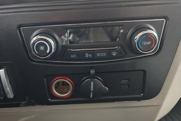 ����HOWOͳ˧ 4x2 4.08�׵��Ŵ��綯��س� 140.41kWhͼƬ