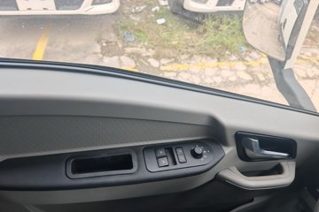 ����HOWOͳ˧ 4x2 4.08�׵��Ŵ��綯��س� 140.41kWhͼƬ