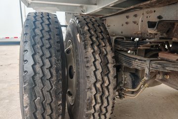 ����HOWOͳ˧ 4x2 4.08�׵��Ŵ��綯��س� 140.41kWhͼƬ