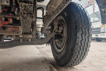 ����HOWOͳ˧ 4x2 4.08�׵��Ŵ��綯��س� 140.41kWhͼƬ