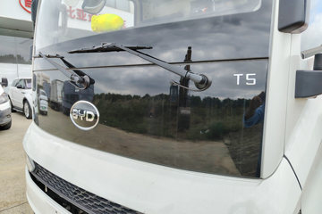 ���ǵ�T5 �Ƽ��� 4.5T 3.945�׵��Ŵ��綯��س�100kWhͼƬ