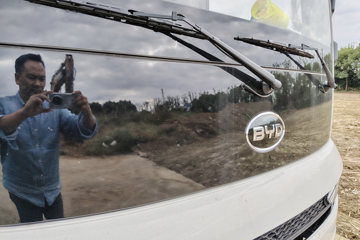 ���ǵ�T5 �Ƽ��� 4.5T 3.945�׵��Ŵ��綯��س�100kWhͼƬ