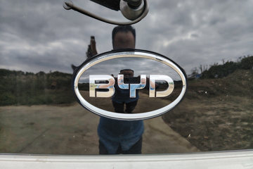 ���ǵ�T5 �Ƽ��� 4.5T 3.945�׵��Ŵ��綯��س�100kWhͼƬ