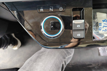 ���ǵ�T5 �Ƽ��� 4.5T 3.945�׵��Ŵ��綯��س�100kWhͼƬ