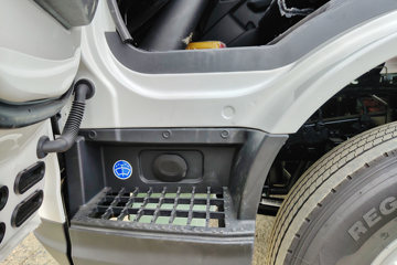 ���ǵ�T5 �Ƽ��� 4.5T 3.945�׵��Ŵ��綯��س�100kWhͼƬ