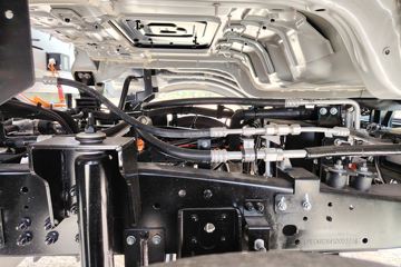 ���ǵ�T5 �Ƽ��� 4.5T 3.945�׵��Ŵ��綯��س�100kWhͼƬ