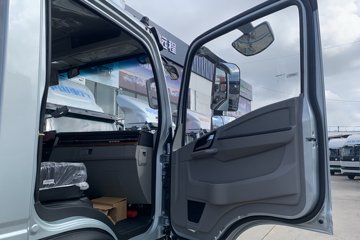 ����HOWOͳ˧ 4.15�׵��Ŵ��綯��դʽ�Ῠ ����ʱ��100.07kWhͼƬ