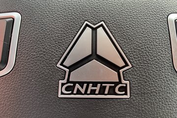 ����HOWOͳ˧ 4.15�׵��Ŵ��綯��դʽ�Ῠ ����ʱ��100.07kWhͼƬ