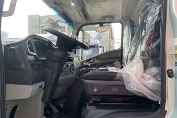 ����HOWOͳ˧ 4.15�׵��Ŵ��綯��դʽ�Ῠ ����ʱ��100.07kWhͼƬ