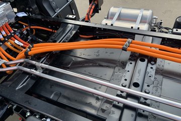 ����HOWOͳ˧ 4.15�׵��Ŵ��綯��դʽ�Ῠ ����ʱ��100.07kWhͼƬ