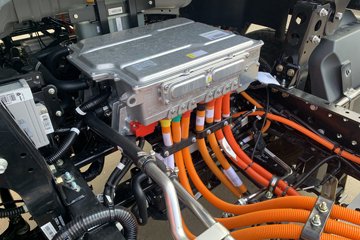 ����HOWOͳ˧ 4.15�׵��Ŵ��綯��դʽ�Ῠ ����ʱ��100.07kWhͼƬ