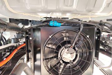 ���ǵ�T5EV ��ҵ�� 4.5T 4.03�׵��Ŵ��綯��ʽ�Ῠ100kWhͼƬ