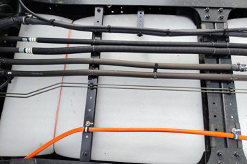 ���ǵ�T5EV ��ҵ�� 4.5T 4.03�׵��Ŵ��綯��ʽ�Ῠ100kWhͼƬ