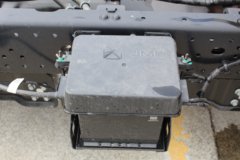 江铃 乐行E路达 果蔬配送版 4.5T 4.2米单排纯电动仓栅式轻卡100.46kWh