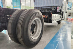 比亚迪T5 财富版 4.5T 4.03米单排纯电动仓栅式轻卡 132kWh