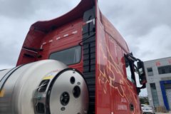 东风天龙旗舰KX 王者版 14.5L LNG 630马力 6X4 东风14档 牵引车 东风天龙旗舰KX 王者版 14.5L LNG 630马力 6X4 东风14档 牵引车