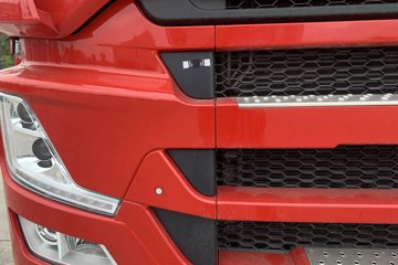 ���������콢KX ���߰� 14.5L LNG 630���� 6X4 ����14�� ǣ����ͼƬ