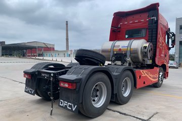 ���������콢KX ���߰� 14.5L LNG 630���� 6X4 ����14�� ǣ����ͼƬ