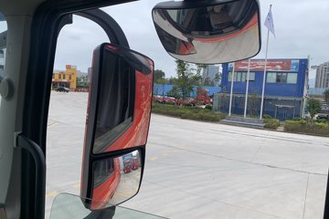 ���������콢KX ���߰� 14.5L LNG 630���� 6X4 ����14�� ǣ����ͼƬ