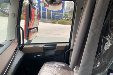 ���������콢KX ���߰� 14.5L LNG 630���� 6X4 ����14�� ǣ����ͼƬ