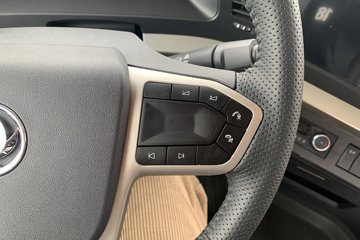 ���������콢KX ���߰� 14.5L LNG 630���� 6X4 ����14�� ǣ����ͼƬ