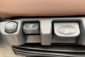 ���������콢KX ���߰� 14.5L LNG 630���� 6X4 ����14�� ǣ����ͼƬ