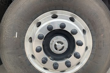 ���������콢KX ���߰� 14.5L LNG 630���� 6X4 ����14�� ǣ����ͼƬ