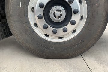 ���������콢KX ���߰� 14.5L LNG 630���� 6X4 ����14�� ǣ����ͼƬ