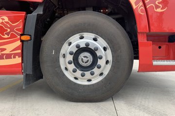 ���������콢KX ���߰� 14.5L LNG 630���� 6X4 ����14�� ǣ����ͼƬ