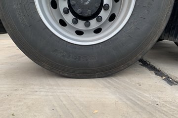 ���������콢KX ���߰� 14.5L LNG 630���� 6X4 ����14�� ǣ����ͼƬ