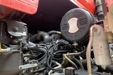 ���������콢KX ���߰� 14.5L LNG 630���� 6X4 ����14�� ǣ����ͼƬ