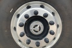 东风天龙旗舰KX 王者版 14.5L LNG 630马力 6X4 东风14档 牵引车 东风天龙旗舰KX 王者版 14.5L LNG 630马力 6X4 东风14档 牵引车