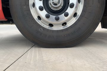 ���������콢KX ���߰� 14.5L LNG 630���� 6X4 ����14�� ǣ����ͼƬ