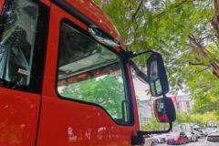 重汽HOWO TX7 4.6L柴油 245马力 4X2 中国重汽8档 7.8米排半厢式载货车